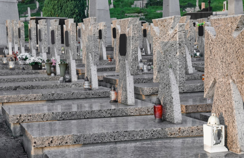 (Impresa artigianale di marmi funebri a Zagabria – Croazia) – (Obrtnička tvrtka za izradu nadgrobnih spomenika u Zagrebu – Hrvatska)